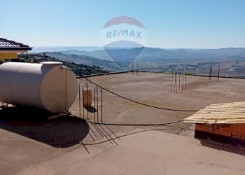 Vista dell\'acqua - Casa indipendente Via Trieste
 
20, Castel di Iudica - foto 37