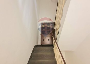 Scale - Independent house Via Bologna
 
38, Lentini - photo 17