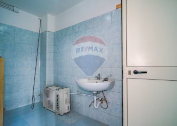 Bagno - Laboratory Via Paolo Borsellino
 
177, Misterbianco - photo 5