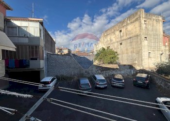 Edificio all\'aperto - Quadrilocale via prima
 
18, Aci Catena - foto 16
