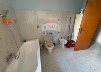 Bagno - Quadrilocale via prima
 
18, Aci Catena - foto 24