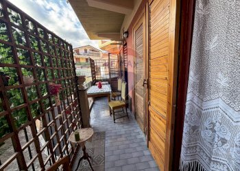 Balcone - Quadrilocale via prima
 
18, Aci Catena - foto 28