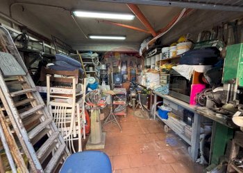 Dispensa di stoccaggio - Quadrilocale via prima
 
18, Aci Catena - foto 34