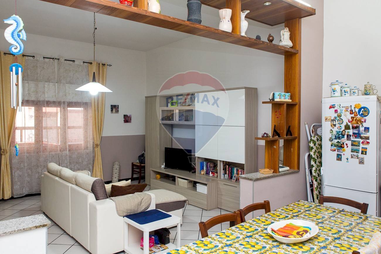 Sala da pranzo - Independent house Via Fisichella
 
4, Santa Maria di Licodia - photo 1