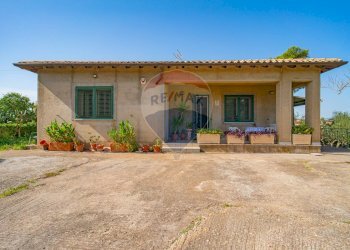 Casa all\'aperto - Villa Via Giambattista Fanales
 
88, Caltagirone - foto 2