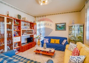 Soggiorno - Villa Via Giambattista Fanales
 
88, Caltagirone - foto 11