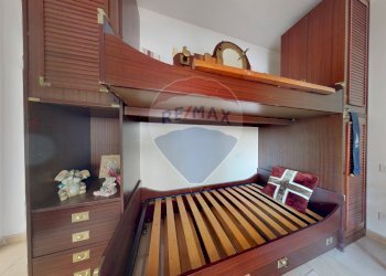 Camera / camera da letto - Villa Via San Leonardo
 
70, Massa - foto 20