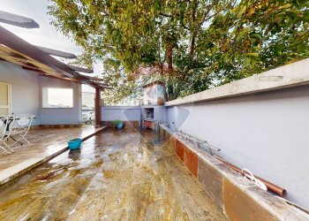 Terrazza - Villa Via San Leonardo
 
70, Massa - foto 25