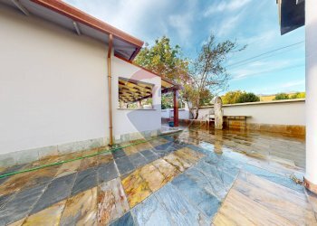 Terrazza - Villa Via San Leonardo
 
70, Massa - foto 29