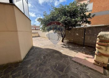 Terrazza - Trilocale via Bologna
 
95, Ardea - foto 19