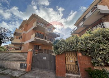 Edificio all\'aperto - Trilocale via Bologna
 
95, Ardea - foto 25