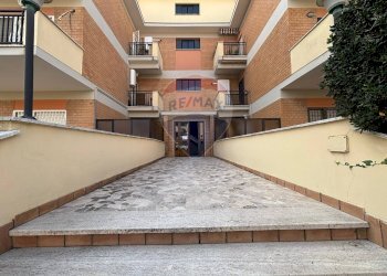 Edificio all\'aperto - Trilocale via Bologna
 
95, Ardea - foto 6