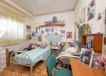 Camera / camera da letto - Villa Via Vaccarini, Mascalucia - foto 18