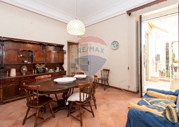 Sala da pranzo - Appartamento Via Umberto
 
330, Catania - foto 14