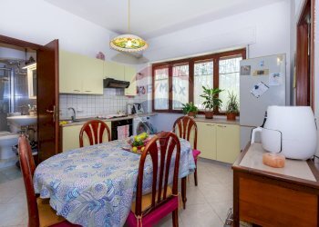 Sala da pranzo - Bilocale Via Carducci
 
16, San Giovanni la Punta - foto 1