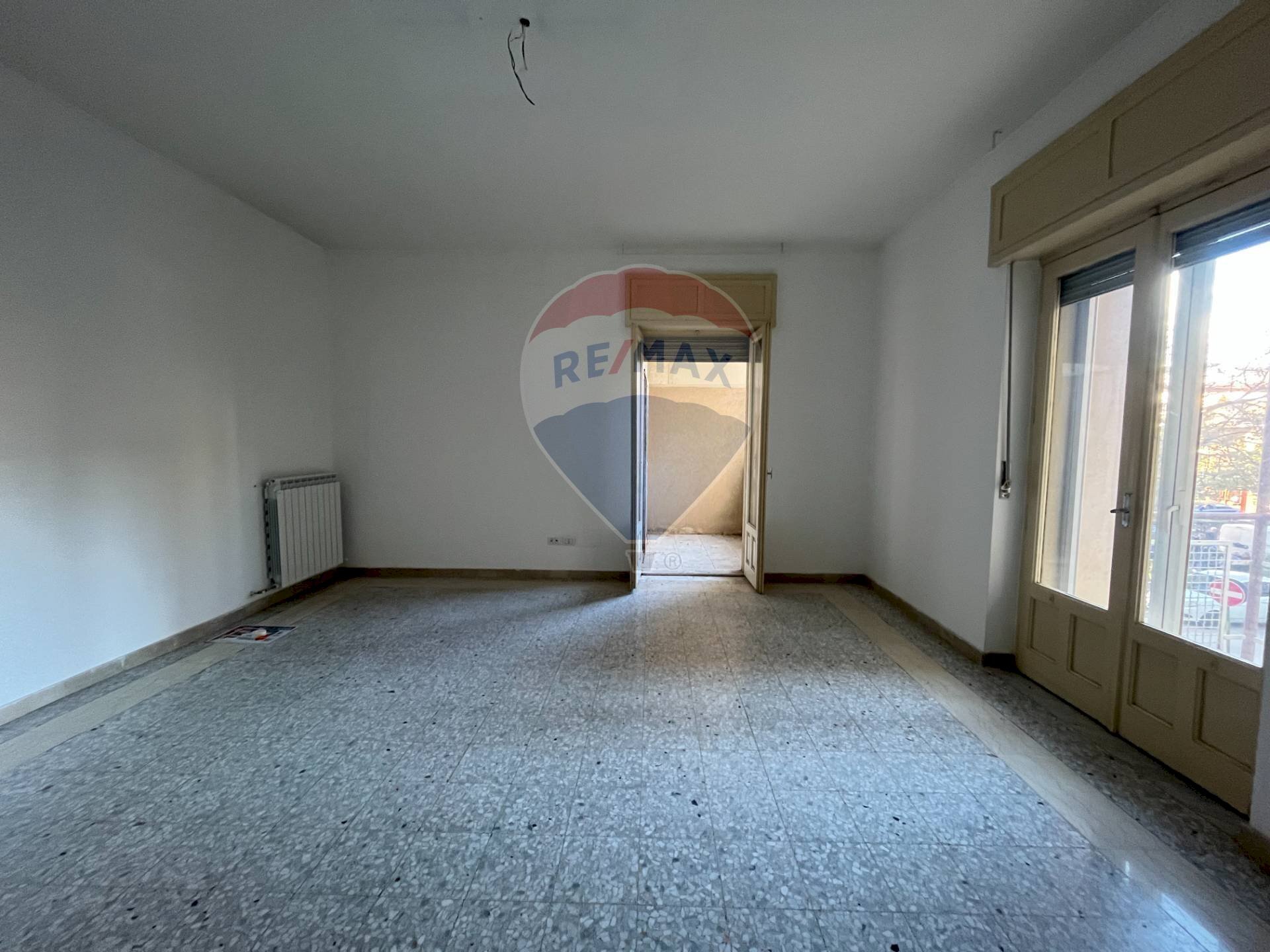 Stanza vuota - Appartamento Via Alessandro Manzoni
 
24, Caltagirone - foto 2