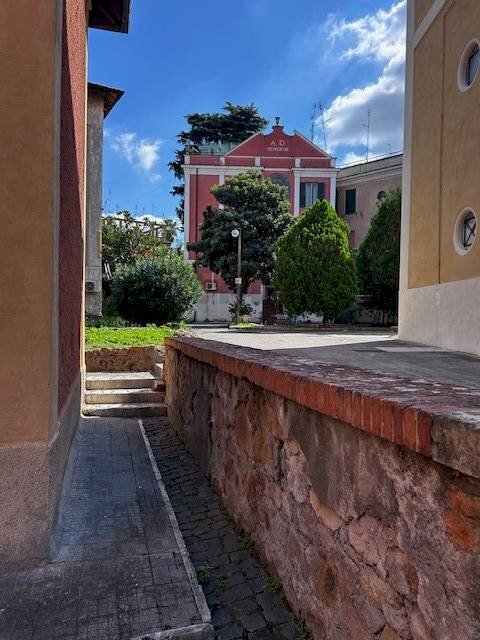 Edificio all\'aperto - Four-room apartment Roma - photo 2