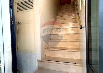 Scale - Trilocale Via Marcello Cavalieri
 
38, Manfredonia - foto 5