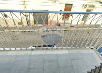 Balcone - Trilocale Via Marcello Cavalieri
 
38, Manfredonia - foto 13