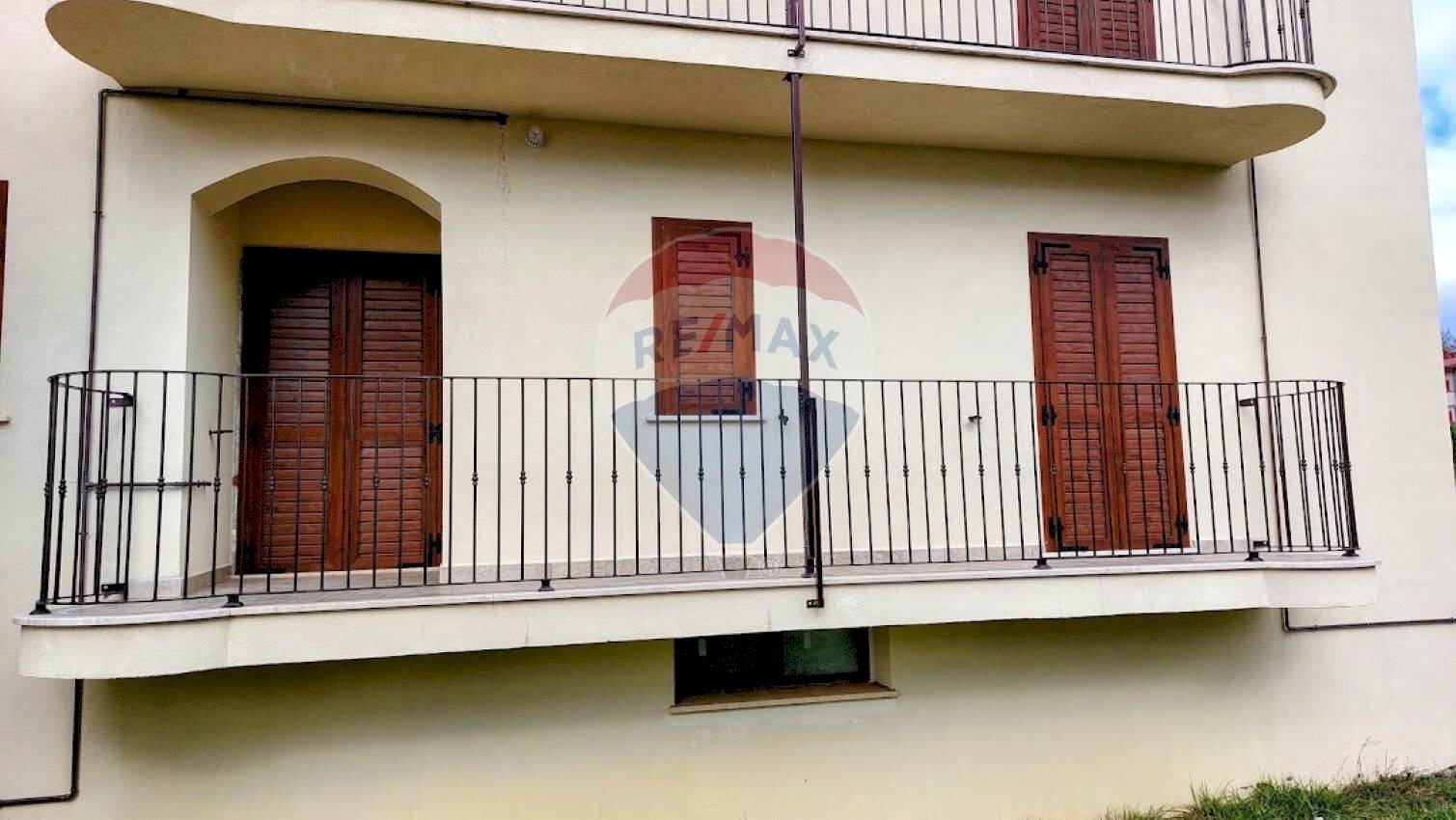 Edificio all\'aperto - Bilocale viale dei Gerani
 
cl.4, Pizzoferrato - foto 1