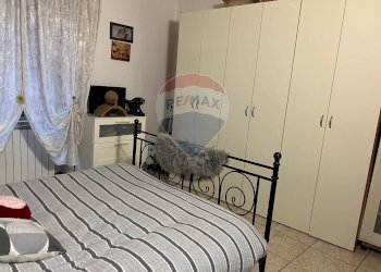 Camera / camera da letto - Bilocale via Donizetti
 
18, Cologno al Serio - foto 5