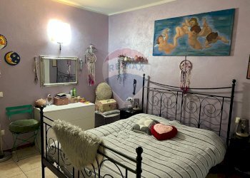 Camera / camera da letto - Bilocale via Donizetti
 
18, Cologno al Serio - foto 7