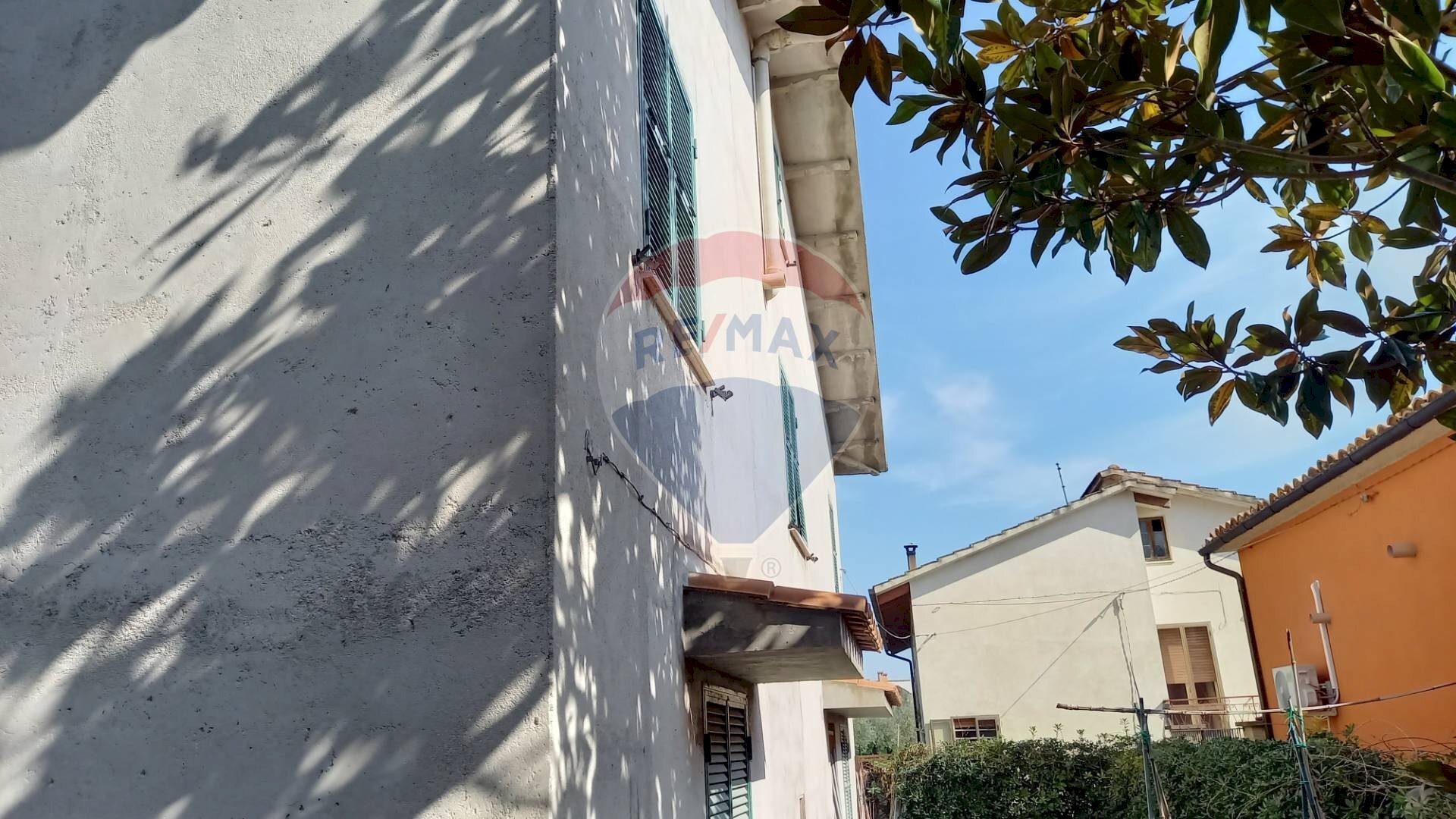 Edificio all\'aperto - Casa indipendente Cingoli - foto 3