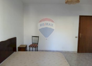 Camera / camera da letto - Independent house Cingoli - photo 16