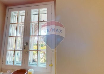 Camera / camera da letto - Villa a Schiera Via Pietro Nenni
 
16, Cura Carpignano - foto 14