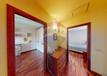 Hall / corridoio - Villa a Schiera Via Pietro Nenni
 
16, Cura Carpignano - foto 18