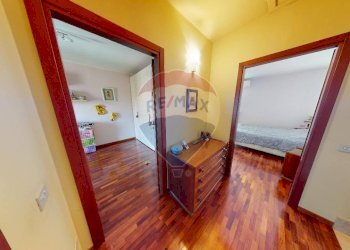 Hall / corridoio - Villa a Schiera Via Pietro Nenni
 
16, Cura Carpignano - foto 25