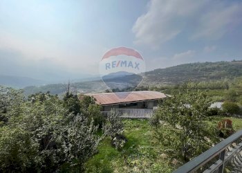 Edificio all\'aperto - Casa indipendente Località Genepreto, Alta Val Tidone - foto 6