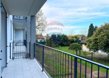 Balcone - Trilocale Via delle grazie
 
21, Albuzzano - foto 14