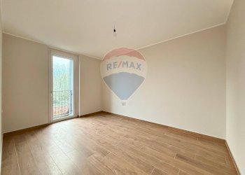 Stanza vuota - Trilocale Via delle grazie
 
21, Albuzzano - foto 19