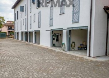 Edificio all\'aperto - Three-room apartment Via delle grazie
 
21, Albuzzano - photo 32