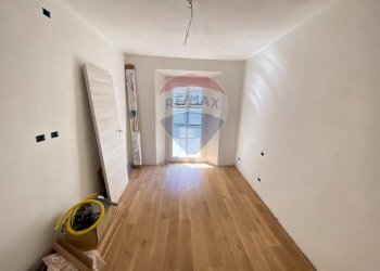Stanza vuota - Trilocale Pavia - foto 6
