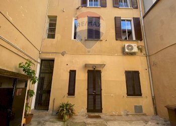 Edificio all\'aperto - Trilocale Pavia - foto 7