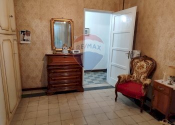 Camera da letto - Appartamento Via Pietro Parnisetti
 
15, Alessandria - foto 30