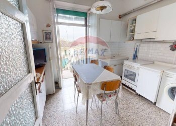 Cucina - Appartamento Via Pietro Parnisetti
 
15, Alessandria - foto 32