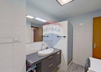 Bagno - Quadrilocale VIA DELLA PERGOLA
 
3, Busto Arsizio - foto 20