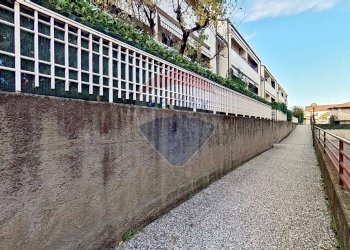 Edificio all\'aperto - Quadrilocale VIA DELLA PERGOLA
 
3, Busto Arsizio - foto 36