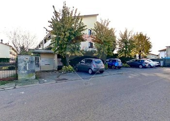 Edificio all\'aperto - Quadrilocale VIA DELLA PERGOLA
 
3, Busto Arsizio - foto 38