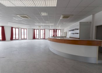 Foto 36 - Locale Commerciale Via Brescia
 
7, Gottolengo - foto 36