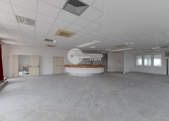 Foto 44 - Locale Commerciale Via Brescia
 
7, Gottolengo - foto 44