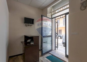 Ricezione / Lobby - Locale Commerciale Via Mariannina Schininà
 
4, Ragusa - foto 2