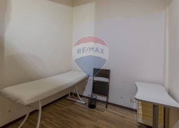 Camera / camera da letto - Locale Commerciale Via Mariannina Schininà
 
4, Ragusa - foto 5