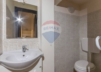 Bagno - Locale Commerciale Via Mariannina Schininà
 
4, Ragusa - foto 6