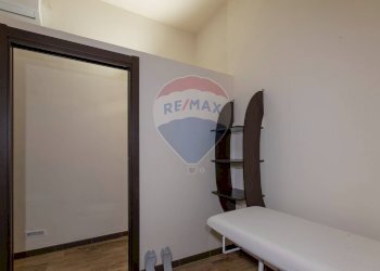 Camera / camera da letto - Locale Commerciale Via Mariannina Schininà
 
4, Ragusa - foto 8