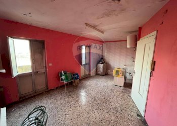 Stanza vuota - Appartamento Corso Vittorio Veneto
 
440, Ragusa - foto 6