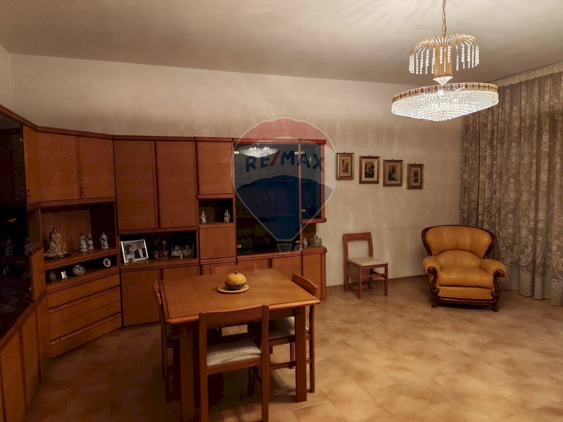 Sala da pranzo - Apartment via Biagio Bini
 
12, Comiso - photo 3